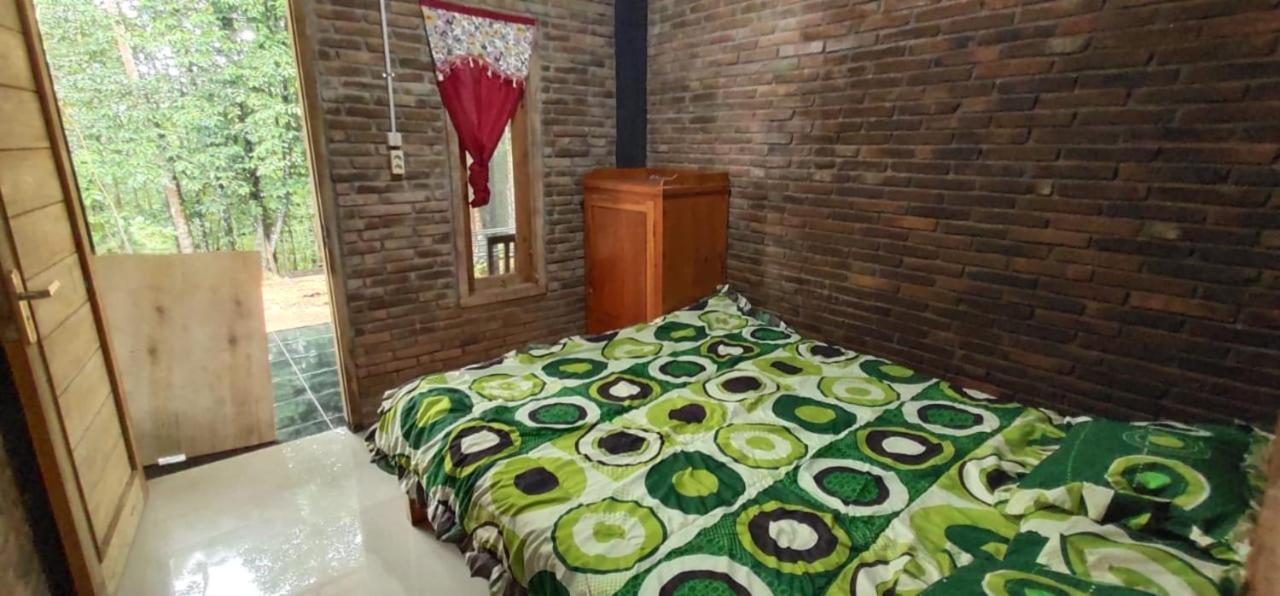 Homestay Kurnia Bantul Exterior foto